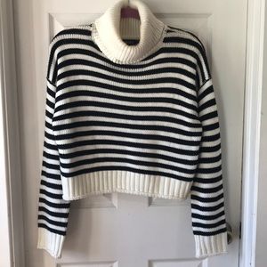 Sweater, black & white